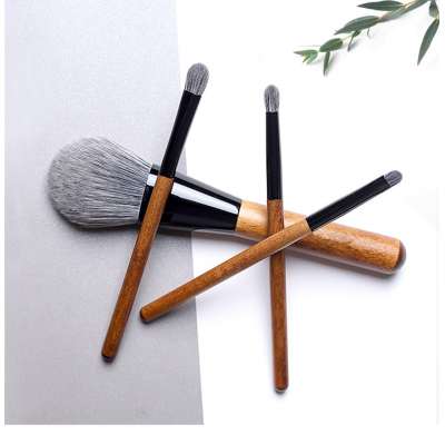 Portable makeup brushes for traveling makeup brush set powder blusher eye shadow lip brush tools with high quality soft hair